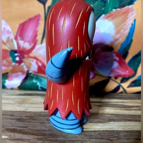 Tim Biskup 4" Red Helper 2003 Critterbox RARE - Picture 11 of 14